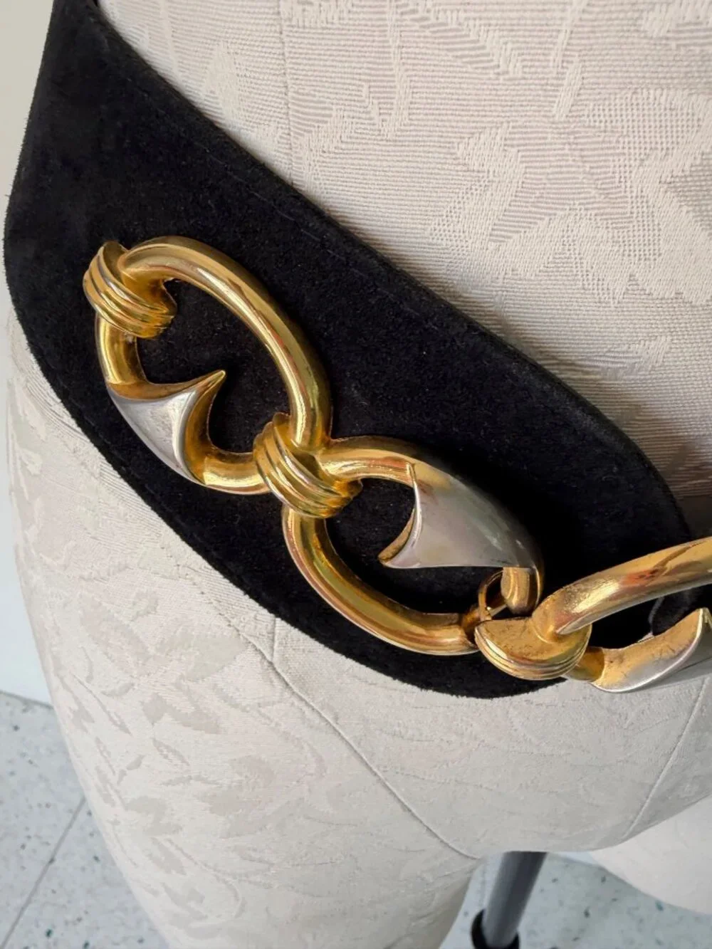 Vintage Womens Suede Two Tone Metal Statement Wide Waist Cinch Belt One Size